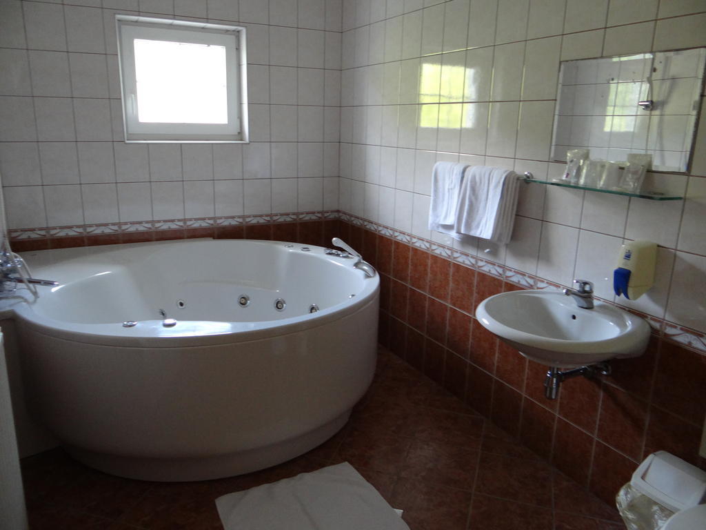 Rooms Hochkraut Celje Ngoại thất bức ảnh