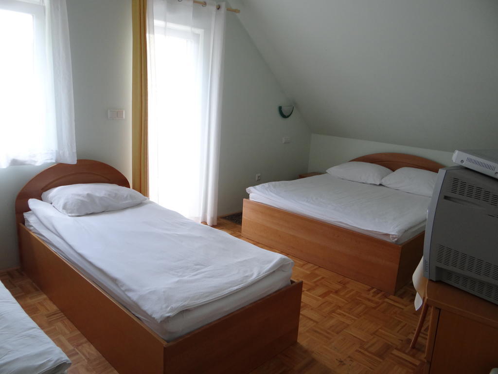 Rooms Hochkraut Celje Phòng bức ảnh